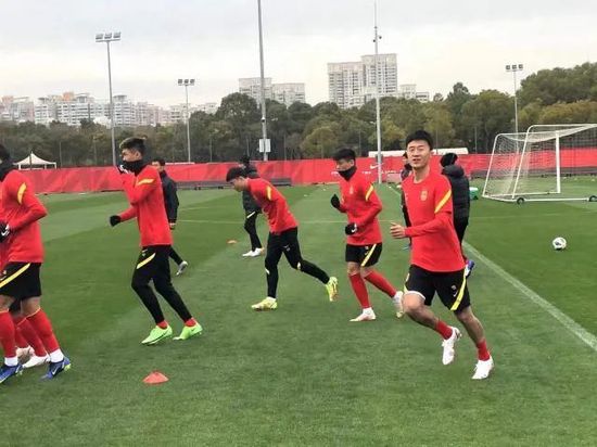 日本无遮羞打屁股网站视频